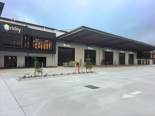 Ricky goes North!: Welcome to our Brisbane Warehouse! 