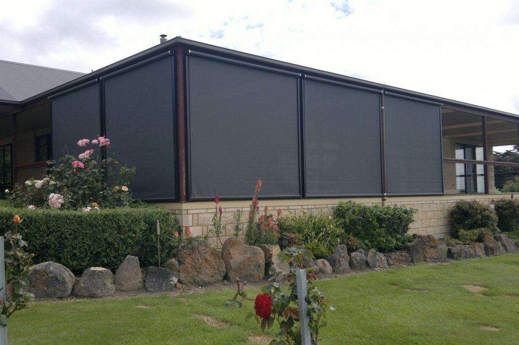 6 Tips to clean outdoor blinds and canvas awnings in Australia Ricky