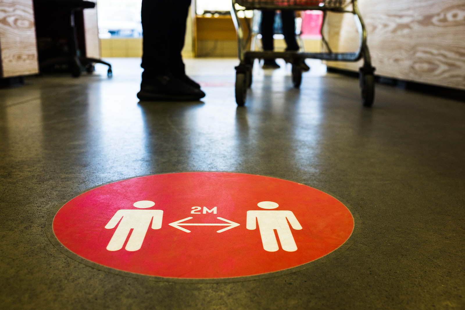 Pro-floor non-slip vinyl for directional arrows