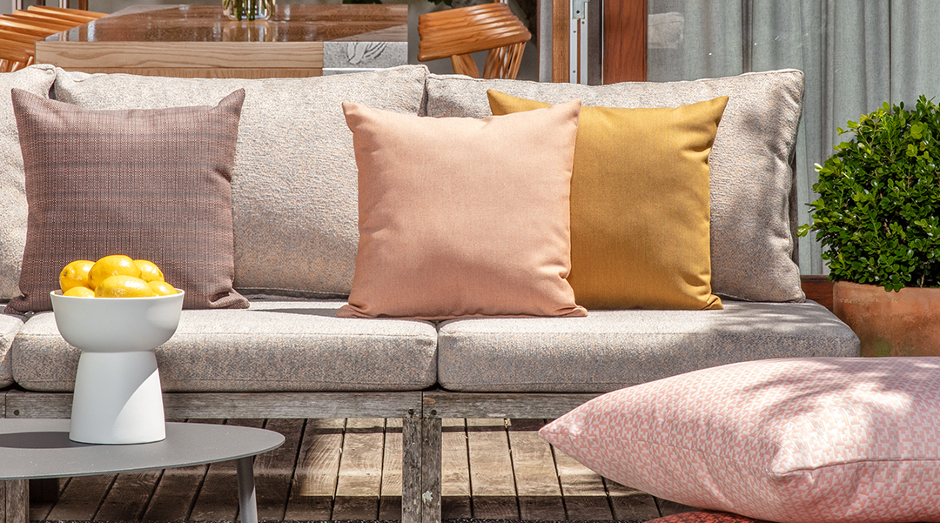 Best Fabric For Outdoor Cushions, What Type Of Fabric Is Best For Outdoor Furniture